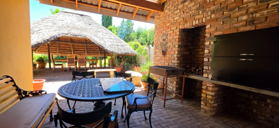 3 Bedroom Property for Sale in La Hoff North West